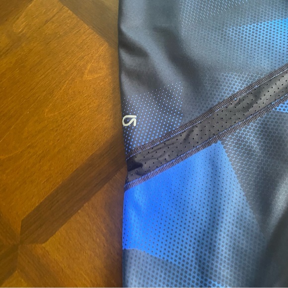 GAP G Fast cropped leggings EUC - Picture 5 of 6